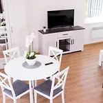 Adh Lägenhet *