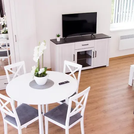 Adh Apartment *
